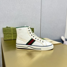 Gucci Casual Shoes